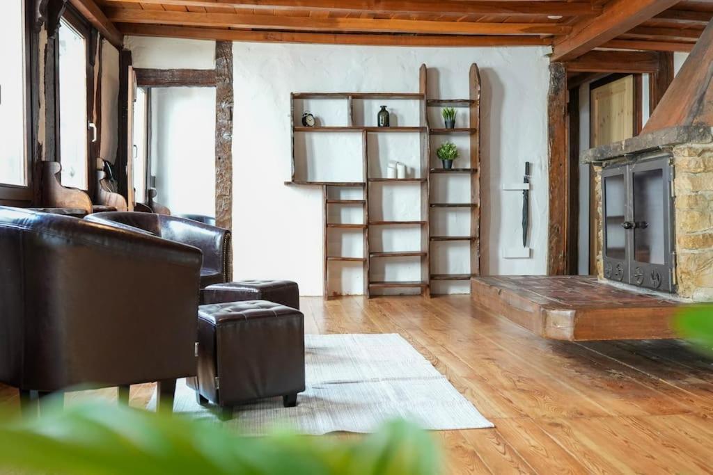Charmante Fachwerk Wohnung Mit Terrasse In Der Altstadt Кобленц Екстериор снимка
