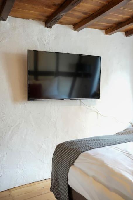 Charmante Fachwerk Wohnung Mit Terrasse In Der Altstadt Кобленц Екстериор снимка