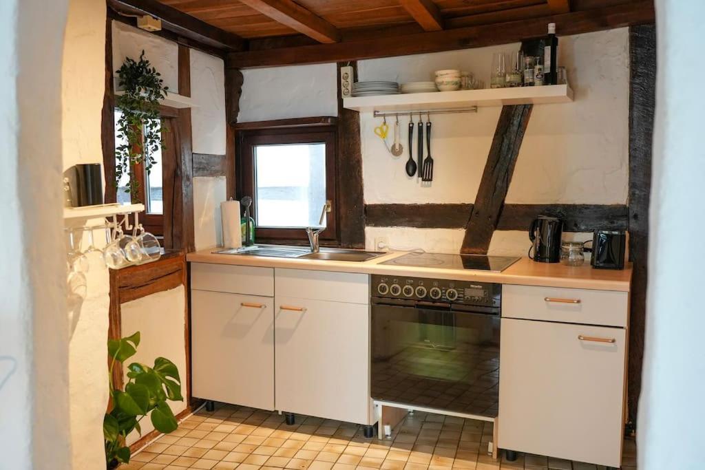 Charmante Fachwerk Wohnung Mit Terrasse In Der Altstadt Кобленц Екстериор снимка
